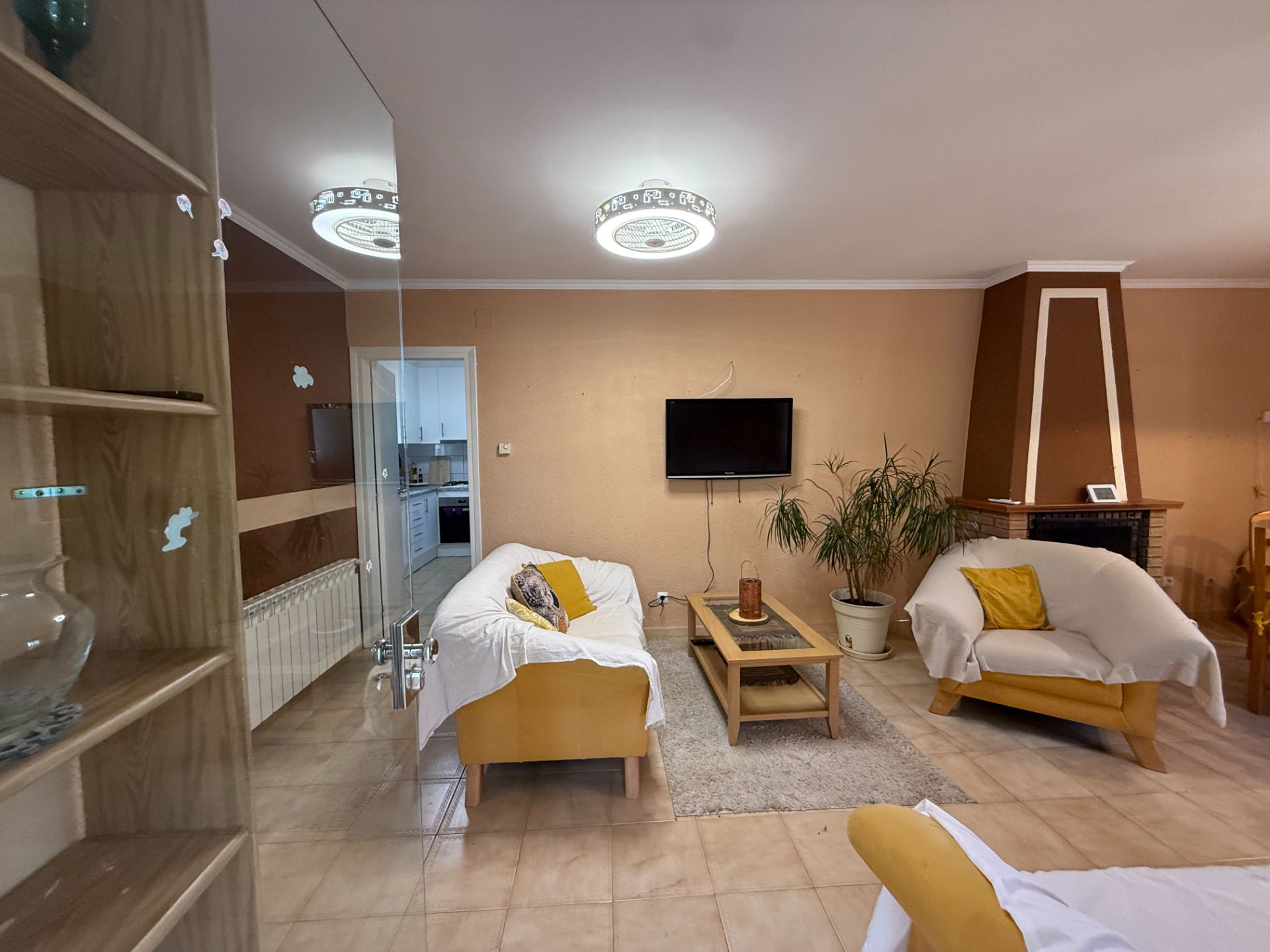 Chalet Independiente con Dos Viviendas - Oportunidad de Inversión en Zona de Playa - Image 29